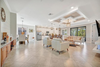 Welcome to Paradise! This 3 bedroom, 2 baths, and a 2.5 car on Lakewood National Golf Club in Florida - for sale on GolfHomes.com, golf home, golf lot