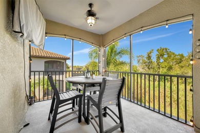 Welcome to Paradise! This 3 bedroom, 2 baths, and a 2.5 car on Lakewood National Golf Club in Florida - for sale on GolfHomes.com, golf home, golf lot