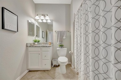 Welcome to Paradise! This 3 bedroom, 2 baths, and a 2.5 car on Lakewood National Golf Club in Florida - for sale on GolfHomes.com, golf home, golf lot