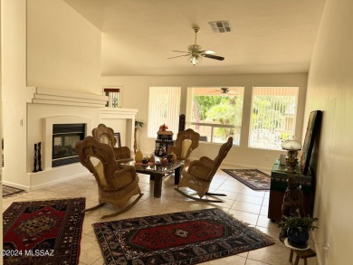 Beautiful and well maintained Ponderosa floorplan with one on Quail Creek Country Club  in Arizona - for sale on GolfHomes.com, golf home, golf lot