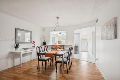 PRICED TO SELL QUICKLY! Rare ground floor 2-bedroom in desirable on Hollybrook Golf and Tennis Club  in Florida - for sale on GolfHomes.com, golf home, golf lot