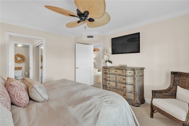 Bright, beautiful, renovated & ready to impress! This FIRST on Vista Plantation Golf Club in Florida - for sale on GolfHomes.com, golf home, golf lot