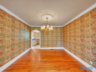 Full Brick with Pool! - Spacious 4 bedroom 3.5 bath full brick on Goose Pond Colony Resort - Lake Golf Course in Alabama - for sale on GolfHomes.com, golf home, golf lot