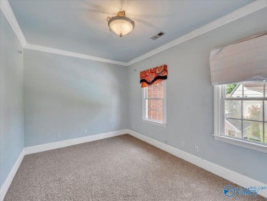 Full Brick with Pool! - Spacious 4 bedroom 3.5 bath full brick on Goose Pond Colony Resort - Lake Golf Course in Alabama - for sale on GolfHomes.com, golf home, golf lot