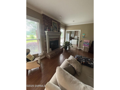 Extremely spacious family home directly on briarwood golf course on Briarwood Country Club in Mississippi - for sale on GolfHomes.com, golf home, golf lot