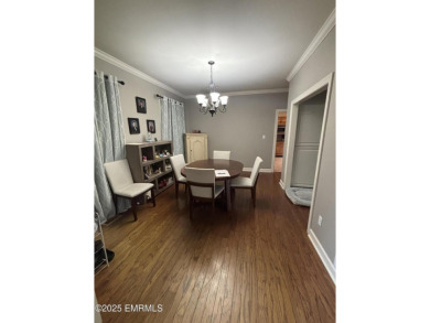 Extremely spacious family home directly on briarwood golf course on Briarwood Country Club in Mississippi - for sale on GolfHomes.com, golf home, golf lot