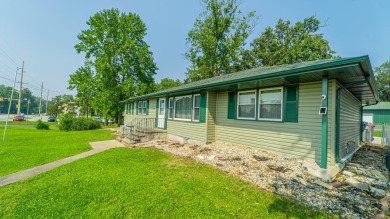 1700 SQ/FT 2 BDRM 2BATH RANCH SITTING ON OVER AN ACRE WITH A 30 on South Shore Country Club in Indiana - for sale on GolfHomes.com, golf home, golf lot