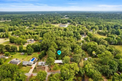 Beautifully remodeled home in North Corinth with a large on Shiloh Ridge Athletic Club in Mississippi - for sale on GolfHomes.com, golf home, golf lot