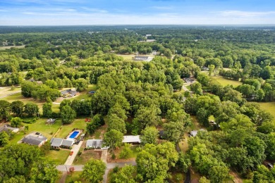 Beautifully remodeled home in North Corinth with a large on Shiloh Ridge Athletic Club in Mississippi - for sale on GolfHomes.com, golf home, golf lot