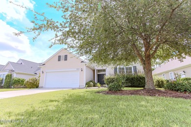 Ready for a fresh start living at the Carolina Coast? Situated on Meadowlands Golf Club in North Carolina - for sale on GolfHomes.com, golf home, golf lot