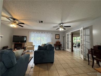 3-Bedroom, 2-Bath Pool Home in Crystal River just waiting for on Plantation Inn and Golf Resort  in Florida - for sale on GolfHomes.com, golf home, golf lot
