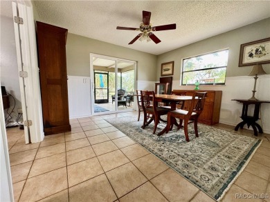 3-Bedroom, 2-Bath Pool Home in Crystal River just waiting for on Plantation Inn and Golf Resort  in Florida - for sale on GolfHomes.com, golf home, golf lot