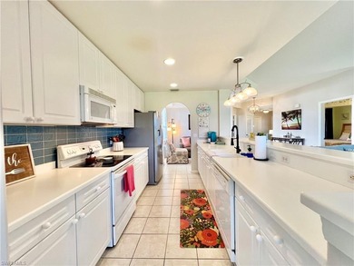 Beautifully furnished, turnkey condo located in the highly on Arrowhead Golf Club At Heritage Greens in Florida - for sale on GolfHomes.com, golf home, golf lot