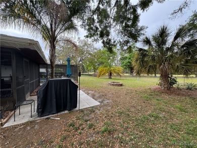 3-Bedroom, 2-Bath Pool Home in Crystal River just waiting for on Plantation Inn and Golf Resort  in Florida - for sale on GolfHomes.com, golf home, golf lot