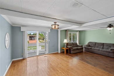 Lovely 2 Bedroom, 2 Bathroom mobile home in High Point, a on High Point Golf Club, Inc. in Florida - for sale on GolfHomes.com, golf home, golf lot
