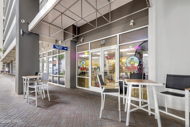 CURRENTLY UNDER CONTRACT, SELLER WILL CONSIDER BACKUP OFFERS - on Signal Hill Golf Course, Inc. in Florida - for sale on GolfHomes.com, golf home, golf lot