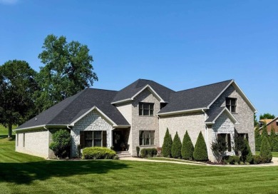 Live Where Luxury Meets Lifestyle! This stunning 5BR/3BA custom on The Summit Country Club in Kentucky - for sale on GolfHomes.com, golf home, golf lot