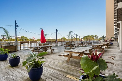 CURRENTLY UNDER CONTRACT, SELLER WILL CONSIDER BACKUP OFFERS - on Signal Hill Golf Course, Inc. in Florida - for sale on GolfHomes.com, golf home, golf lot