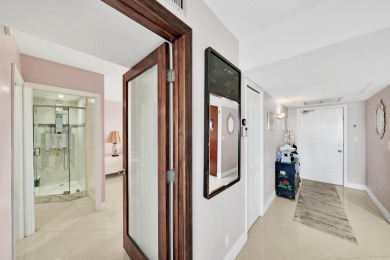 Welcome to this beautifully updated 2-bedroom, 2-bathroom condo on Palm-Aire Country Club and Resort - Palms in Florida - for sale on GolfHomes.com, golf home, golf lot