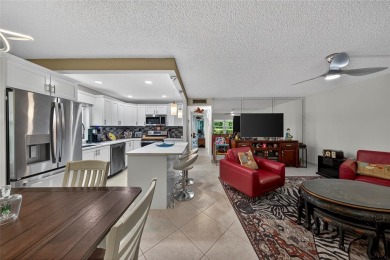 Beautifully Renovated Kings Point Condo! This light-filled on Kings Point Golf -Flanders Way in Florida - for sale on GolfHomes.com, golf home, golf lot