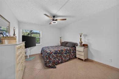 Beautifully Renovated Kings Point Condo! This light-filled on Kings Point Golf -Flanders Way in Florida - for sale on GolfHomes.com, golf home, golf lot