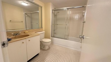 A NICELY maintained 2 bed/2 bath WATER FRONT HOME, Featuring on Flamingo Lakes Country Club in Florida - for sale on GolfHomes.com, golf home, golf lot