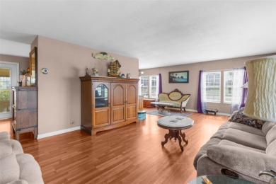 Beautifully Updated 3-Bedroom, 2-Bath Home with A Bonus Lot on High Point Golf Club, Inc. in Florida - for sale on GolfHomes.com, golf home, golf lot