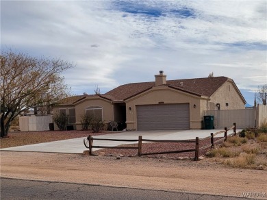 ATTENTION GOLF ENTHUSIASTS!! Located just one street over from on Valle Vista Golf Course in Arizona - for sale on GolfHomes.com, golf home, golf lot