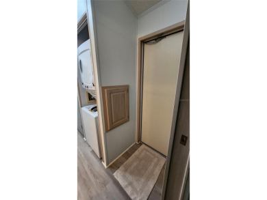 UPDATED SINGLE WIDE MOBILE HOME IN ACTIVE 55+ COMMUNITY! Stay on River Run Golf Links in Florida - for sale on GolfHomes.com, golf home, golf lot