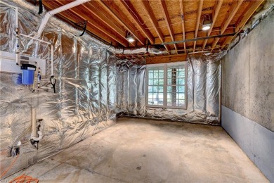 Fabulous opportunity in the sought-after MacGregor Downs section on Fords Colony Country Club in Virginia - for sale on GolfHomes.com, golf home, golf lot