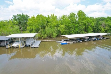 Patricia Island Estates BRAND NEW Custom Home with 11'x30' BOAT on Patricia Island Golf Club in Oklahoma - for sale on GolfHomes.com, golf home, golf lot