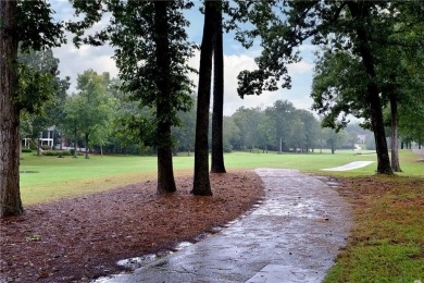 Fabulous opportunity in the sought-after MacGregor Downs section on Fords Colony Country Club in Virginia - for sale on GolfHomes.com, golf home, golf lot