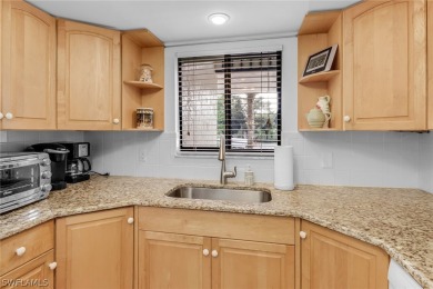 Owners have Improved the price $30,000 for this2/2 condo.  Dont on The Landings Yacht, Golf and Tennis Club in Florida - for sale on GolfHomes.com, golf home, golf lot