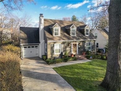 Fabulous in Fairway! Step inside this charming home nestled in on Mission Hills Country Club in Kansas - for sale on GolfHomes.com, golf home, golf lot