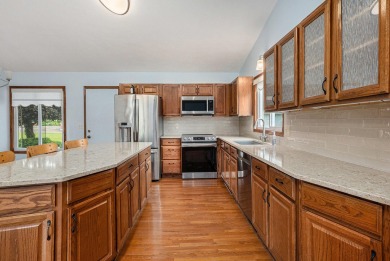 If you've been waiting for an ideal ranch to become available in on The Fountains Golf Club in Michigan - for sale on GolfHomes.com, golf home, golf lot