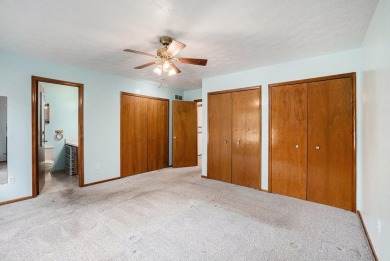 If you've been waiting for an ideal ranch to become available in on The Fountains Golf Club in Michigan - for sale on GolfHomes.com, golf home, golf lot