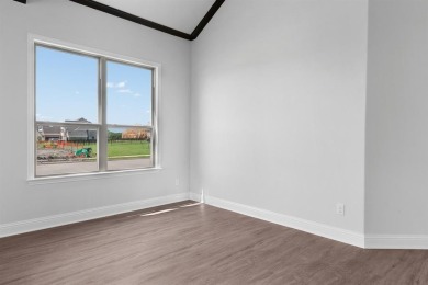 MLS# 20812542 - Built by Altura Homes - Ready Now! ~ This on Heath Golf and Yacht Club in Texas - for sale on GolfHomes.com, golf home, golf lot