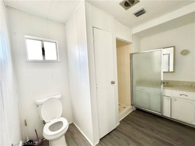 This charming 2 bedroom, 2 bathroom mobile home is located in on Hidden Springs Country Club in California - for sale on GolfHomes.com, golf home, golf lot