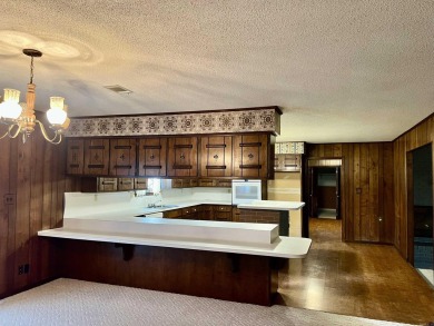 Don't miss out on this amazing home located at the Bald Knob on Bald Knob Country Club in Arkansas - for sale on GolfHomes.com, golf home, golf lot