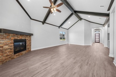 MLS# 20812542 - Built by Altura Homes - Ready Now! ~ This on Heath Golf and Yacht Club in Texas - for sale on GolfHomes.com, golf home, golf lot