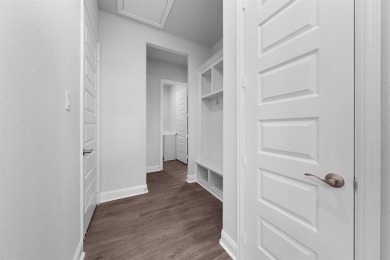 MLS# 20812542 - Built by Altura Homes - Ready Now! ~ This on Heath Golf and Yacht Club in Texas - for sale on GolfHomes.com, golf home, golf lot