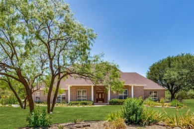 Stunning 1 Story Lake Ridge Home with lush landscaping in Cedar on Tangle Ridge Golf Club in Texas - for sale on GolfHomes.com, golf home, golf lot