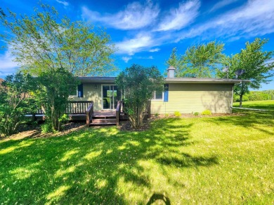 Welcome to your perfect retreat in the highly desirable Lake on Lake Carroll Golf Course in Illinois - for sale on GolfHomes.com, golf home, golf lot