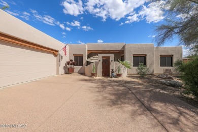 Welcome to this spectacular home in the Catalinas.  Say hello to on Arizona National Golf Club in Arizona - for sale on GolfHomes.com, golf home, golf lot