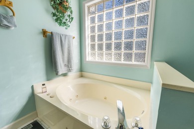 Welcome to 482 Shellbank Drive -- an all-brick home in the on Palmetto Greens Golf and Country Club in South Carolina - for sale on GolfHomes.com, golf home, golf lot