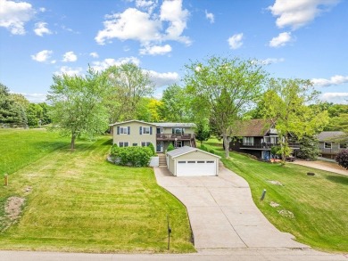 Welcome to your perfect retreat in the highly desirable Lake on Lake Carroll Golf Course in Illinois - for sale on GolfHomes.com, golf home, golf lot