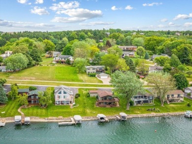Welcome to your perfect retreat in the highly desirable Lake on Lake Carroll Golf Course in Illinois - for sale on GolfHomes.com, golf home, golf lot