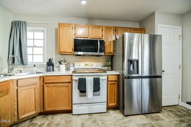 Welcome to this adorable 3-bedroom home in the highly on Hedingham Golf and Athletic Club in North Carolina - for sale on GolfHomes.com, golf home, golf lot