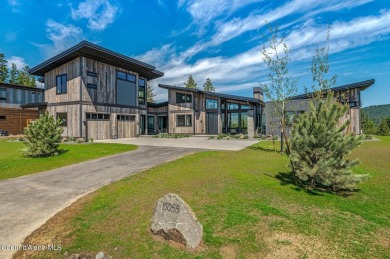 BRAND NEW MOUNTAIN MODERN HOME AT CDA NATIONAL RESERVE. Located on CDA National Golf Course in Idaho - for sale on GolfHomes.com, golf home, golf lot