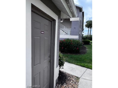 Here is your opportunity to get into one of Fort Myers most on Olde Hickory Golf and Country Club in Florida - for sale on GolfHomes.com, golf home, golf lot